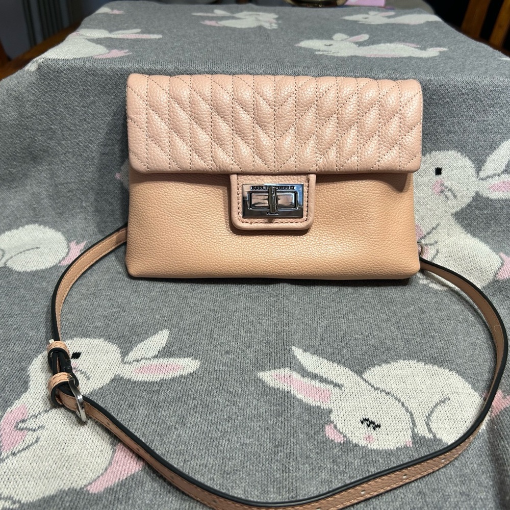 Karl Lagerfeld Paris Agyness Quilted Belt Bag(Fanny Pack)